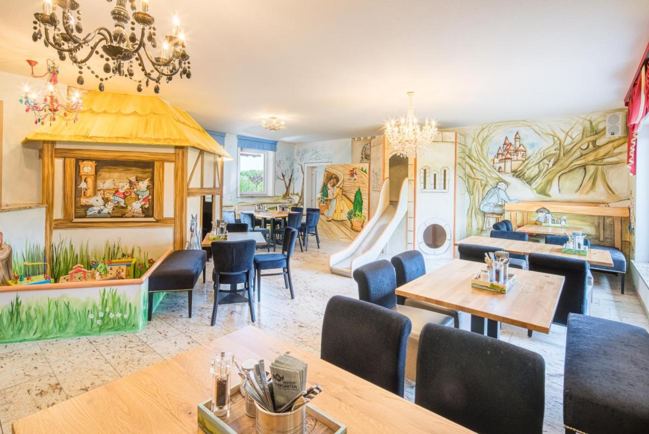 אאולנדורף Hotel Hofgut Tiergarten מראה חיצוני תמונה