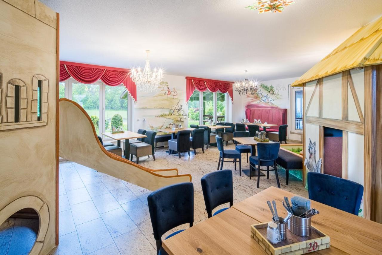 אאולנדורף Hotel Hofgut Tiergarten מראה חיצוני תמונה