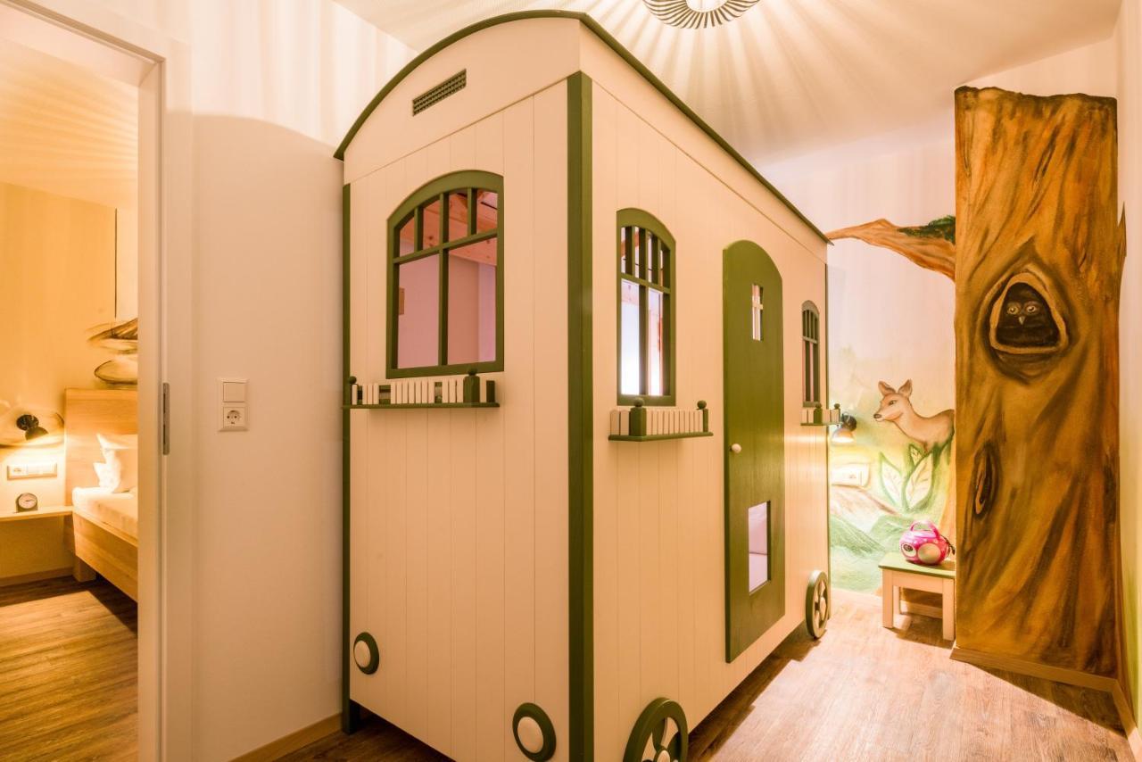 אאולנדורף Hotel Hofgut Tiergarten מראה חיצוני תמונה