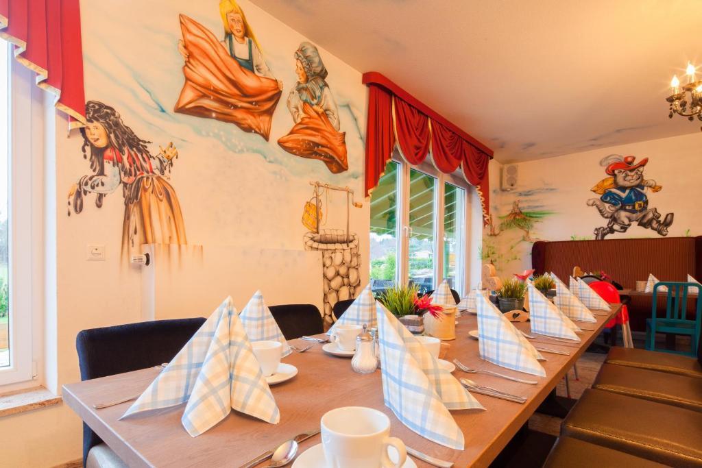 אאולנדורף Hotel Hofgut Tiergarten מראה חיצוני תמונה