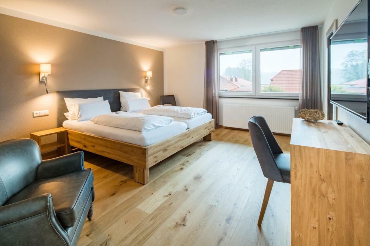 אאולנדורף Hotel Hofgut Tiergarten מראה חיצוני תמונה